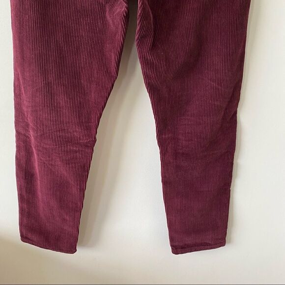 TOPSHOP-BURGUNDY Corduroy High Rise Mom Pants - Picture 9 of 11